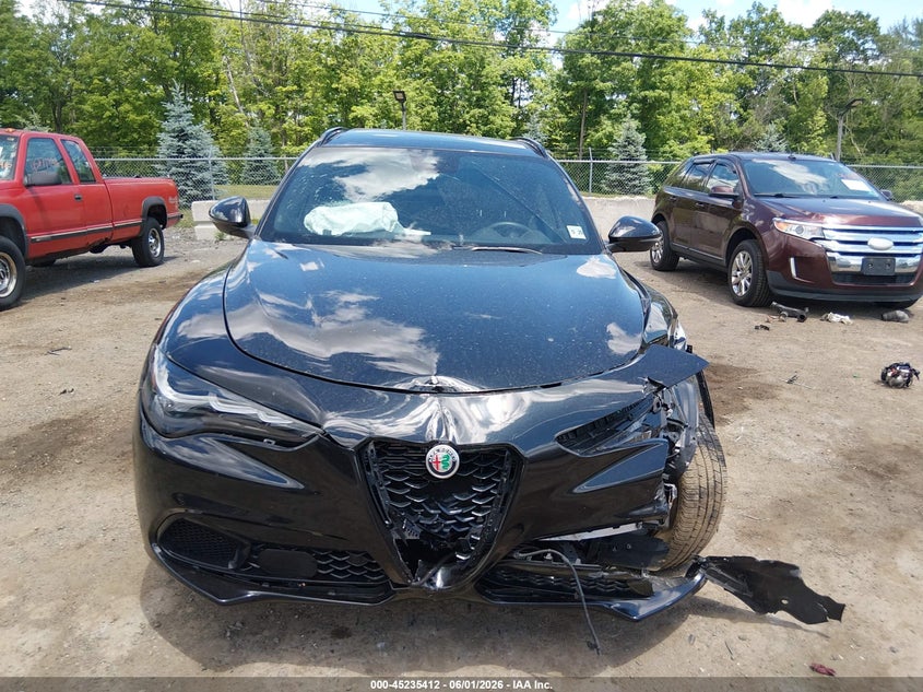 2024 Alfa Romeo Stelvio Ti Awd VIN: ZASPAKBN2R7D79739 Lot: 45235412