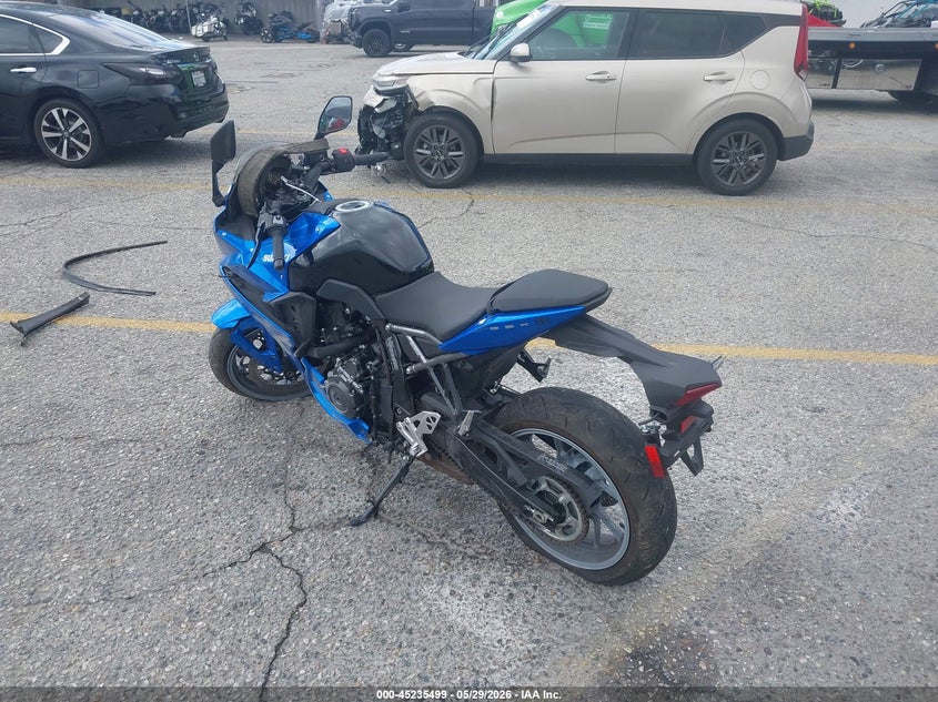 2024 SUZUKI GSX800 auction photo 3