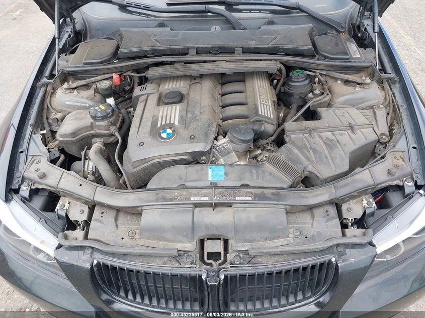 2008 BMW 328I VIN: WBAVC53598F010131 Lot: 45235517