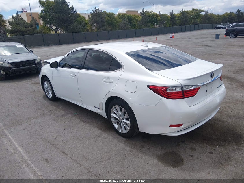 Vin: jthbw1gg2d2006438, lot: 45733358, lexus es 300h 20133