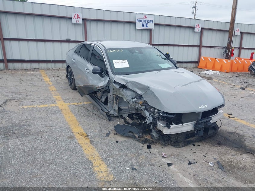 2024 KIA K5 auction photo 1