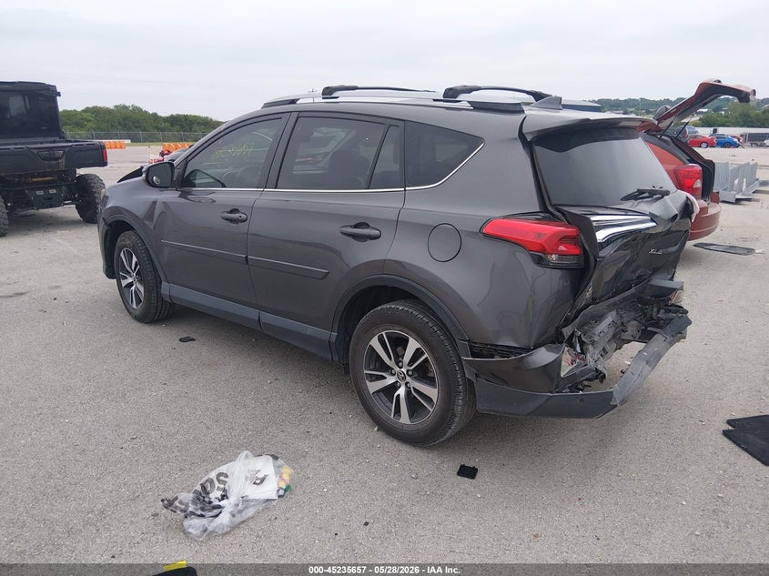 VIN JTMWFREV3HJ124755 2017 TOYOTA RAV4 XLE
