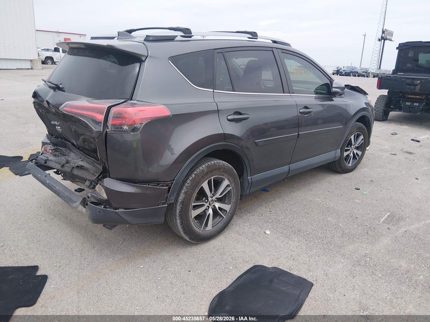 VIN JTMWFREV3HJ124755 2017 TOYOTA RAV4 XLE