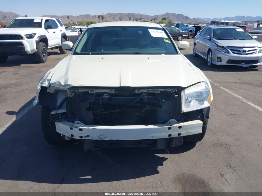 2005 Dodge Magnum Rt VIN: 2D4GZ58285H551127 Lot: 45235669