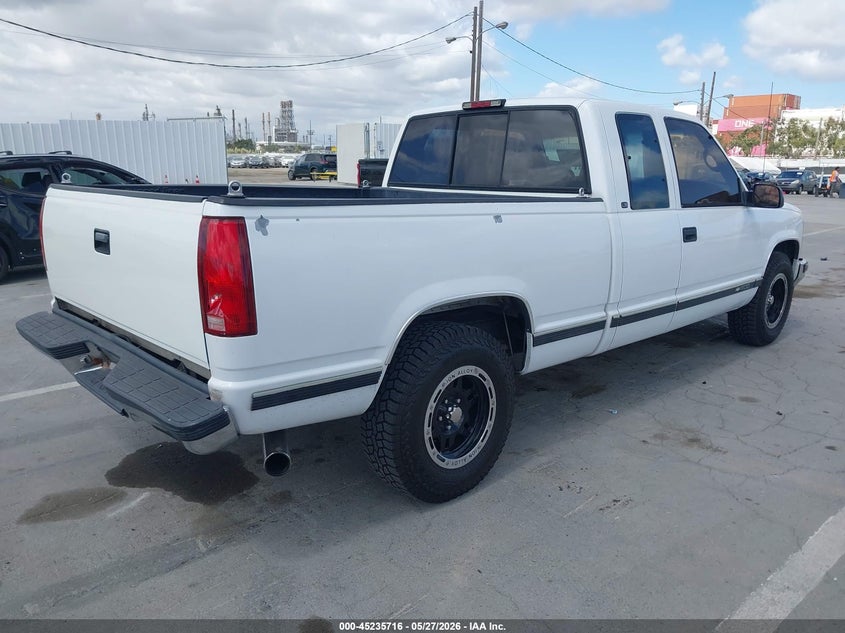 1999 CHEVROLET C/K TRUCK 5.7L V-8 255HP