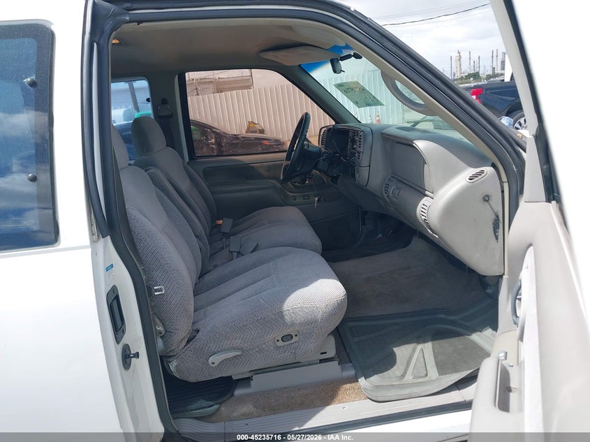 1999 CHEVROLET C/K TRUCK 5.7L V-8 255HP