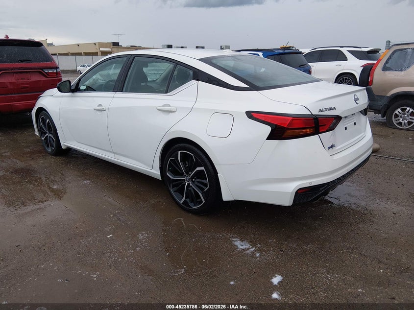 2024 NISSAN ALTIMA auction photo 3