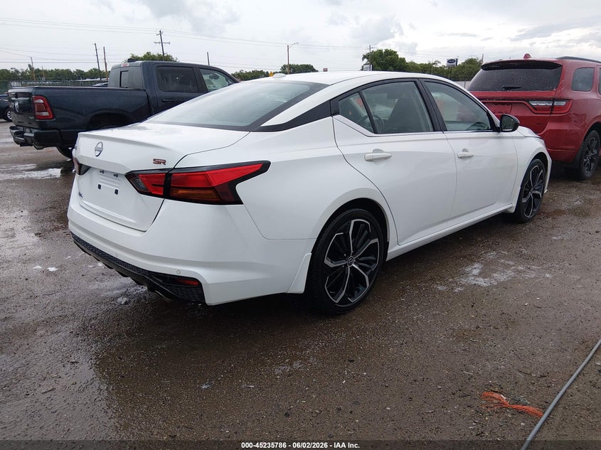 2024 NISSAN ALTIMA auction photo 4