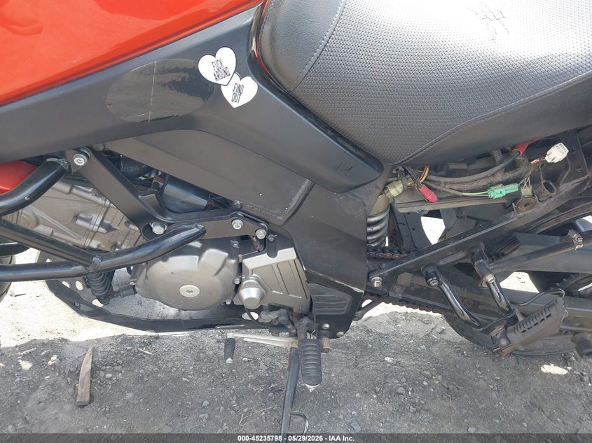 2009 SUZUKI DL650 MOTO 2