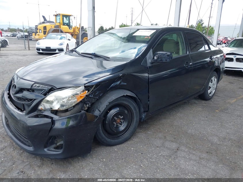 2013 Toyota Corolla L JTDBU4EE2DJ114834 photo 1