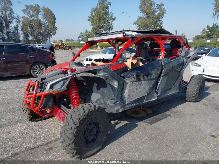2018 CAN-AM MAVERICK X3 MAX auction photo 2