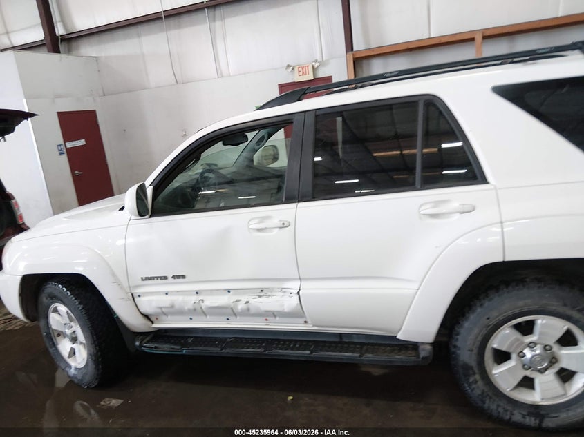 2005 Toyota 4Runner Limited V6 VIN: JTEBU17R950062698 Lot: 45235964
