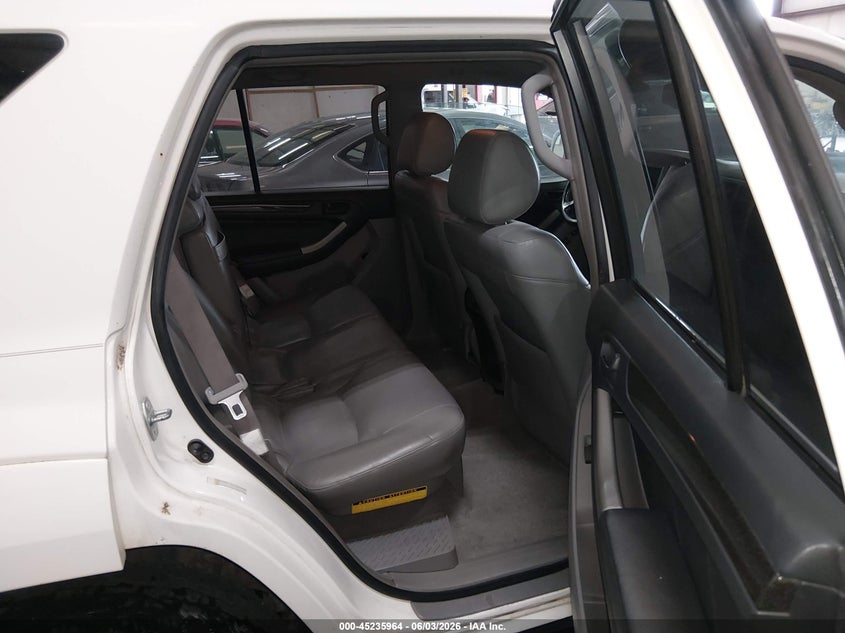 2005 Toyota 4Runner Limited V6 VIN: JTEBU17R950062698 Lot: 45235964