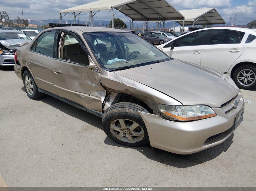 2000 Honda Accord 2.3 Se VIN: 1HGCG6690YA094762 Lot: 45235985