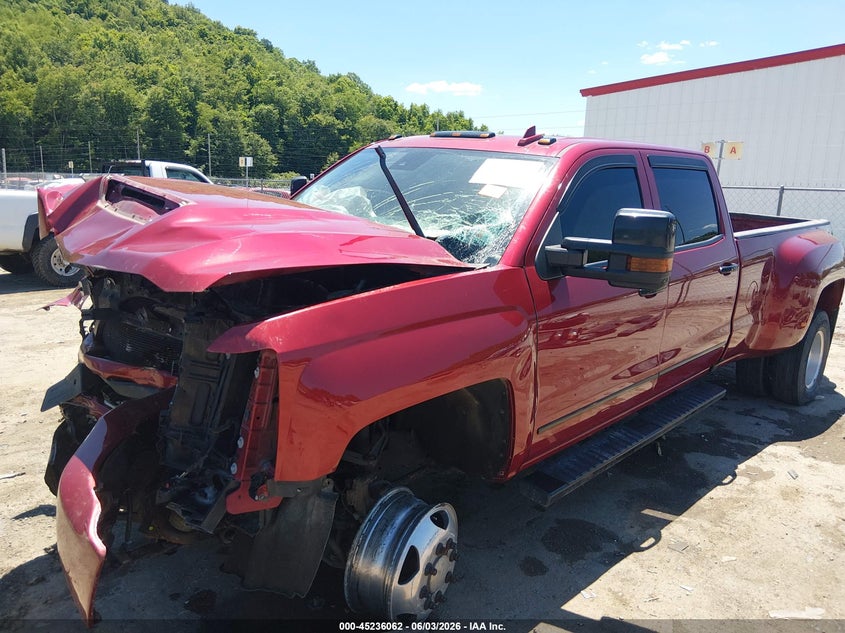 2019 CHEVROLET SILVERADO 3500HD auction photo 2