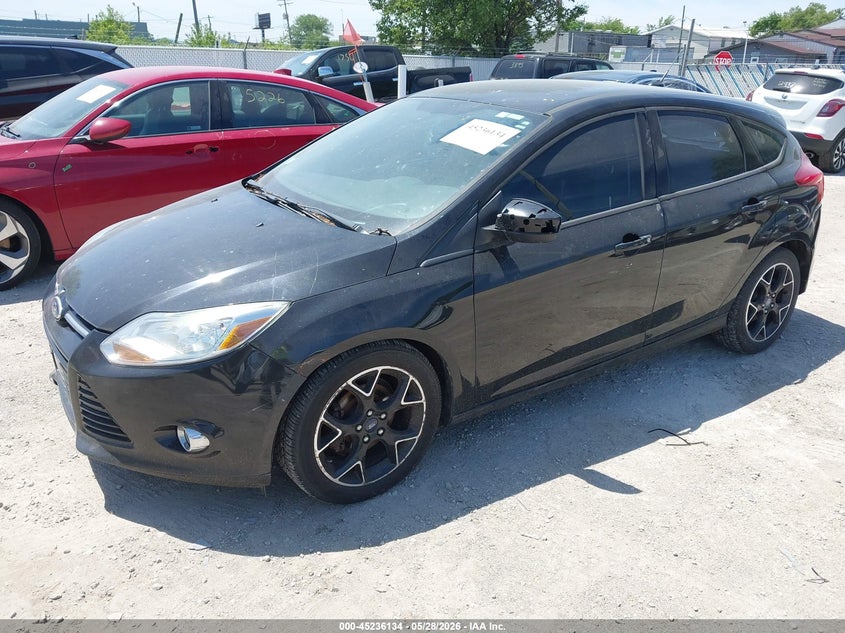 Vin: 1fahp3k23cl361598, lot: 45733925, ford focus se 20122