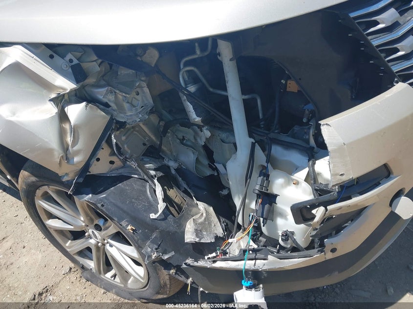 2017 FORD EXPLORER auction photo 6