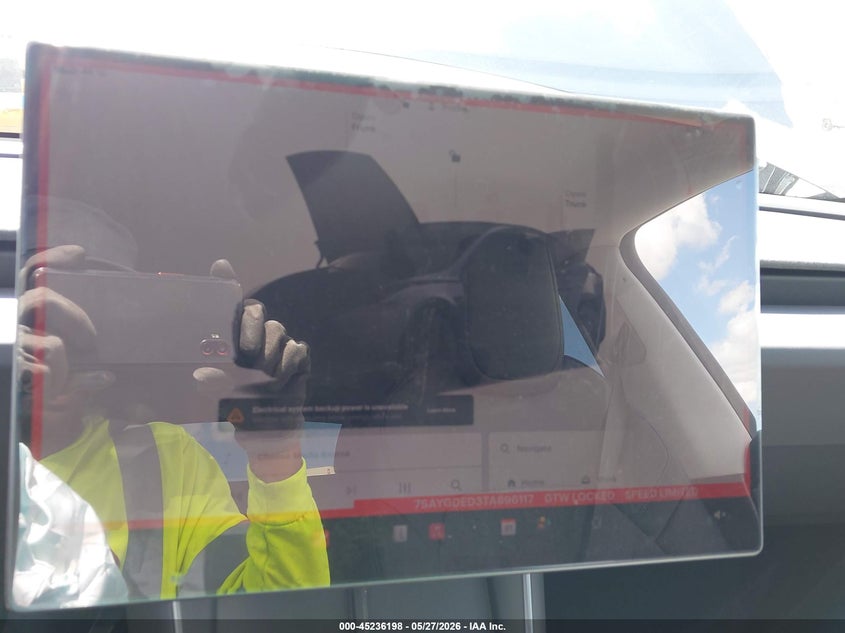TESLA MODEL Y 2026 VIN 7SAYGDED3TA696117