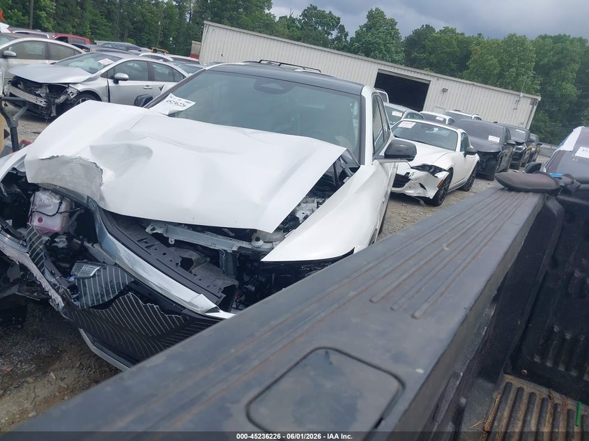 Vin: 1gykpnrl5sz307428, lot: 45734017, cadillac lyriq luxury 1 rwd 20252