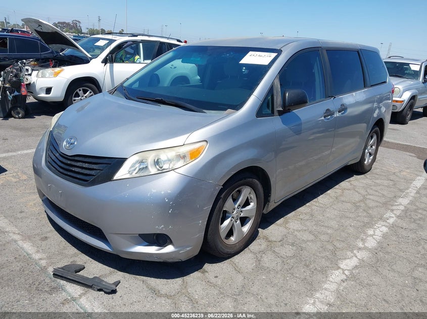 2011 Toyota Sienna Base V6 5TDZK3DC9BS097481 photo 1