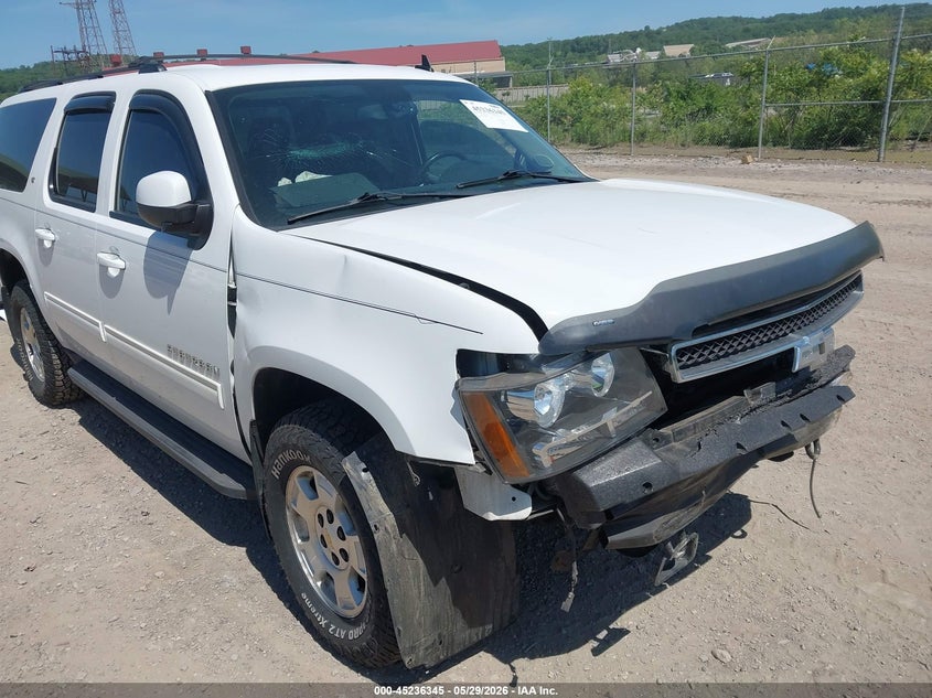 2013 Chevrolet Suburban 1500 Lt VIN: 1GNSKJE70DR113860 Lot: 45236345