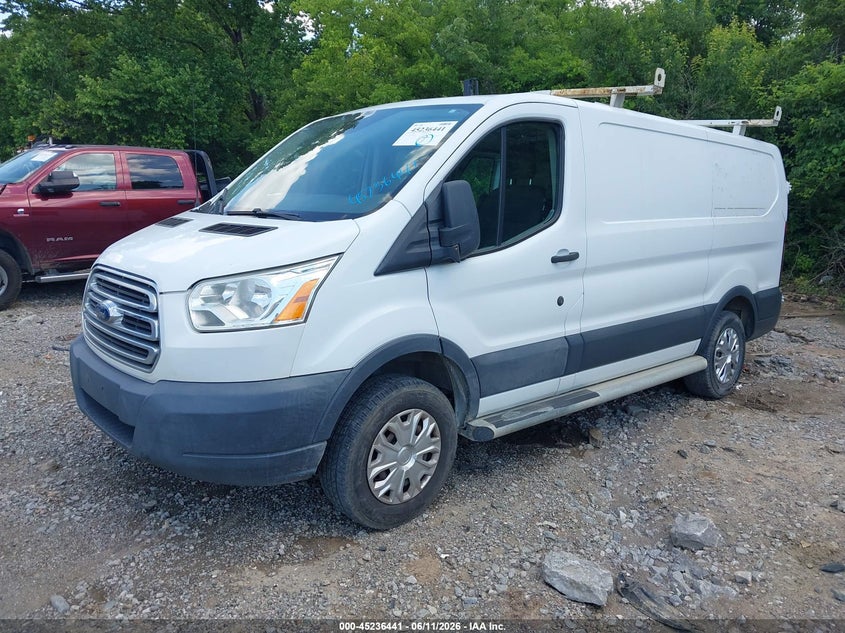 Vin: 1ftyr1zm5hkb10546, lot: 45734232, ford transit-250 20172