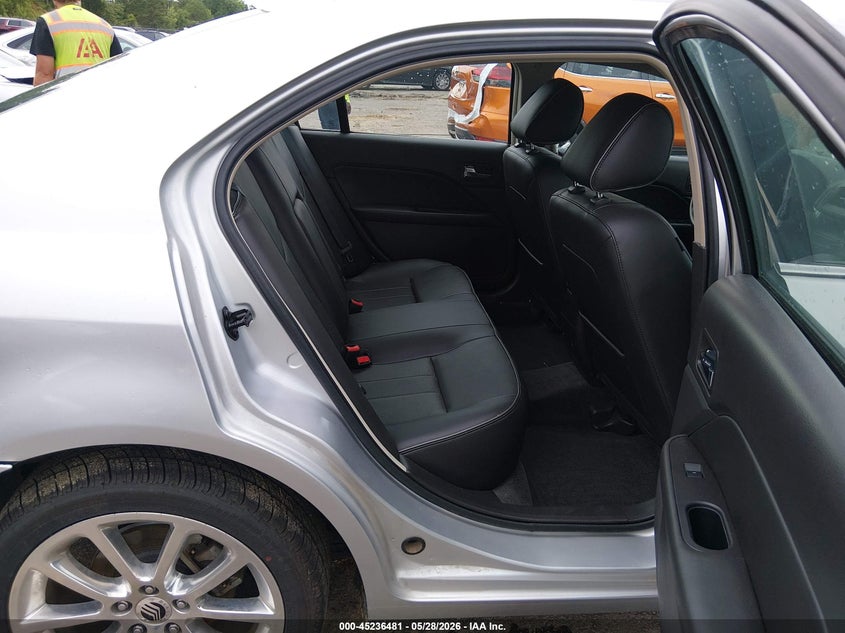 2011 Mercury Milan Premier VIN: 3MEHM0JA3BR600317 Lot: 45236481