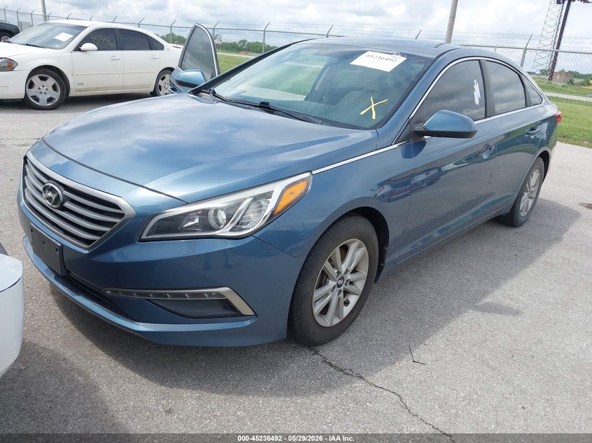 2015 Hyundai Sonata Se 5NPE24AF5FH133732 photo 1