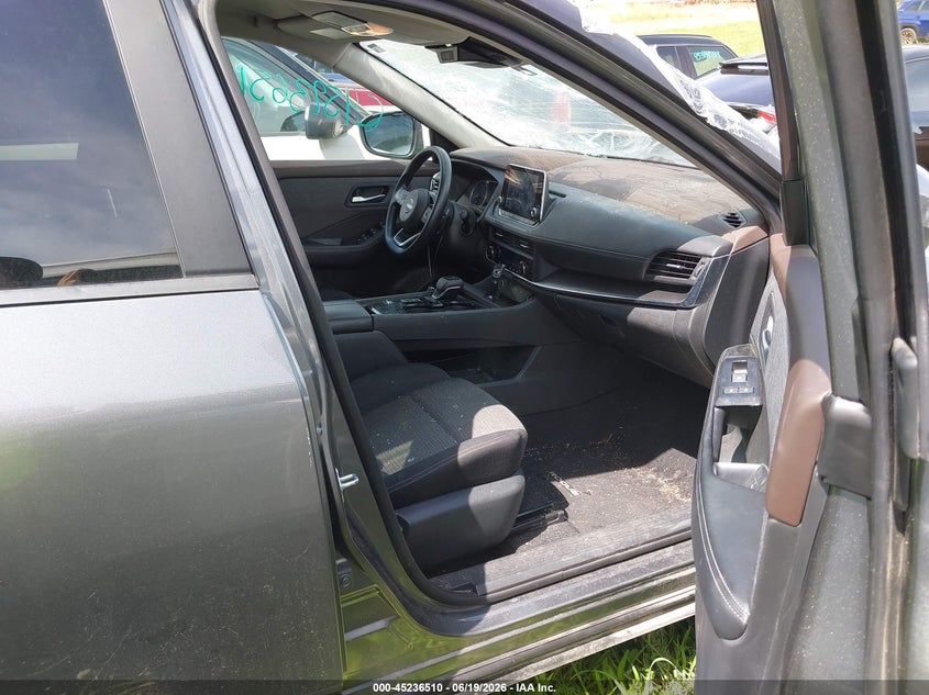 2023 NISSAN ROGUE auction photo 5