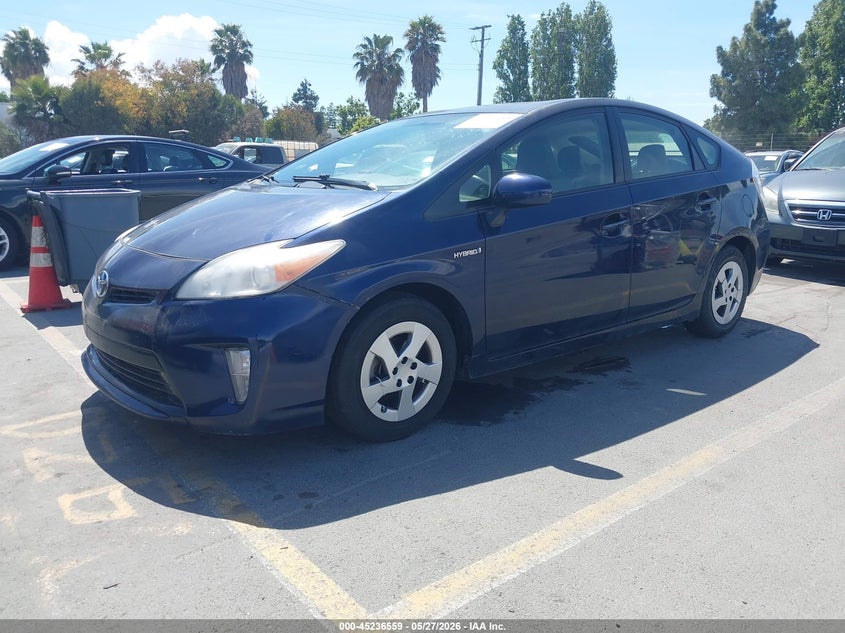 2013 Toyota Prius Two JTDKN3DU0D1634742 photo 1
