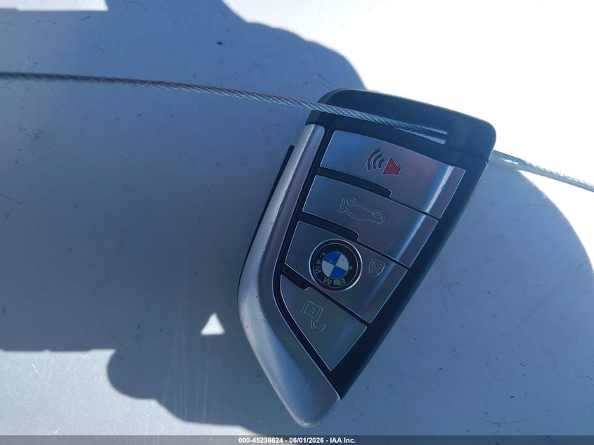 2018 BMW 530I xDrive VIN: WBAJA7C50JWA73241 Lot: 45236624