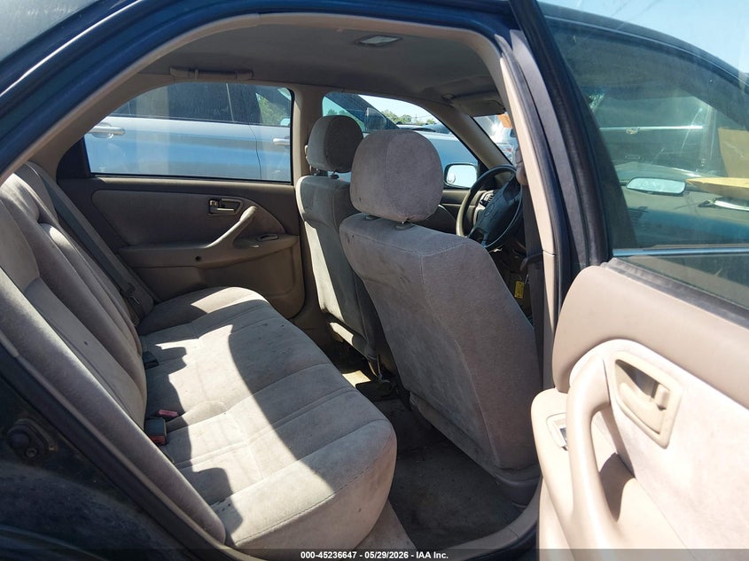 1999 Toyota Camry Le VIN: 4T1BG22K5XU509871 Lot: 45236647
