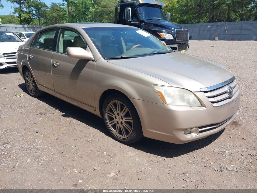 2005 Toyota Avalon Limited