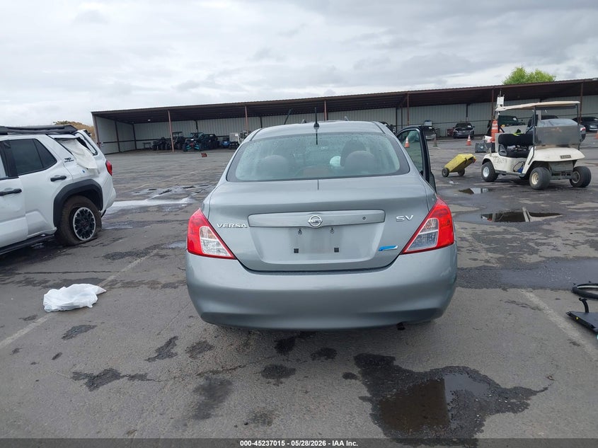 2012 Nissan Versa 1.6 1.6 Sv silver Lot 111045237015 Vin 3N1CN7AP1CL921639