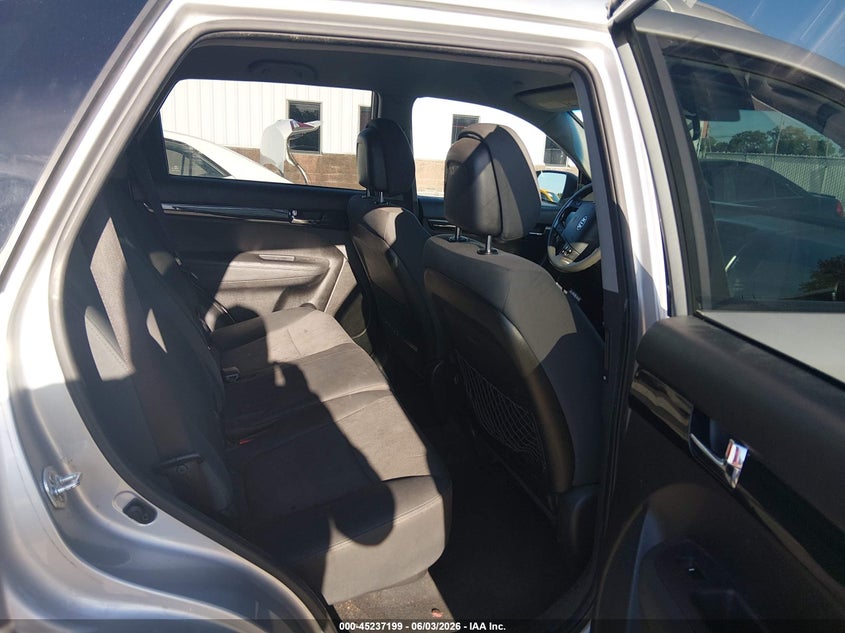 2013 KIA SORENTO SPORT UTILITY VEHICLE 2.4L I-4 DI, DOHC, VVT, 191HP