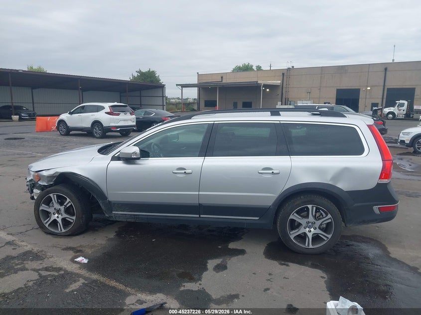 2014 Volvo Xc70 T6/T6 Platinum/T6 Premier Plus VIN: YV4902BZ9E1178230 Lot: 45237226