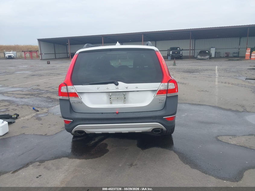 2014 Volvo Xc70 T6/T6 Platinum/T6 Premier Plus VIN: YV4902BZ9E1178230 Lot: 45237226