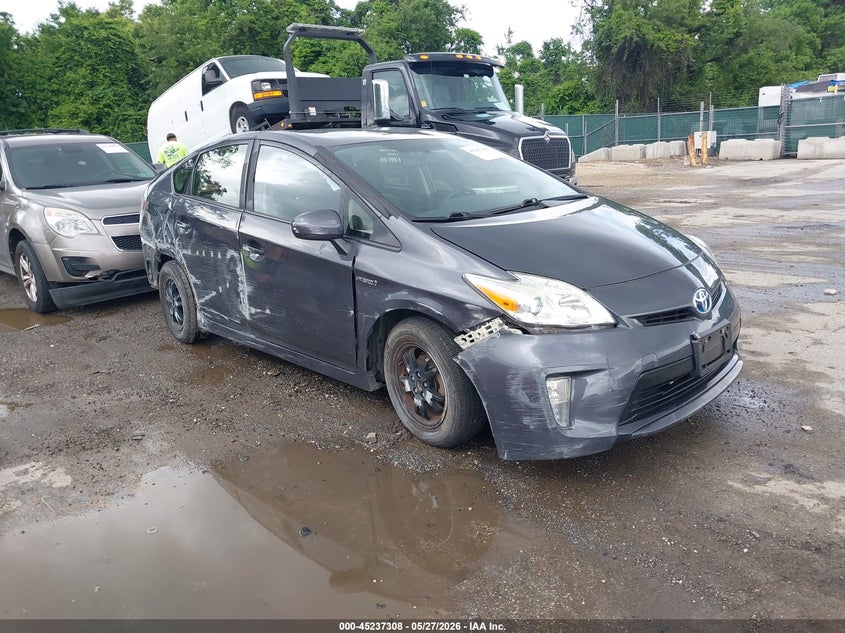 2015 TOYOTA PRIUS TWO