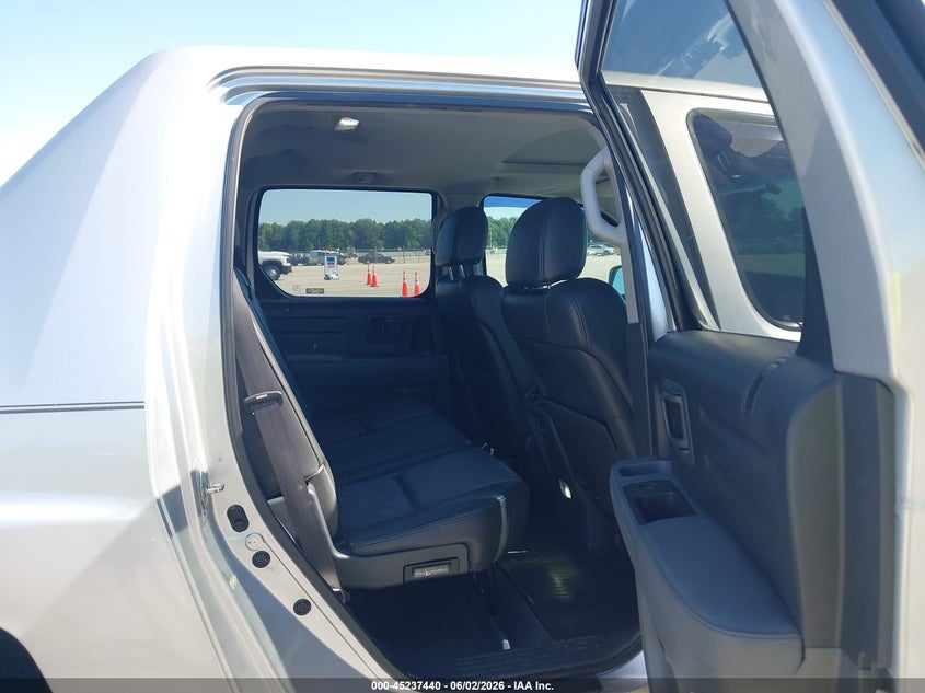 2006 Honda Ridgeline Rtl VIN: 2HJYK16586H556563 Lot: 45237440