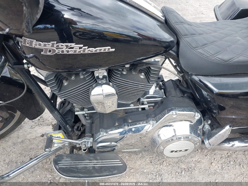 2012 Harley-davidson Flhx black Lot 111045237470 Vin 1HD1KBM12CB612706