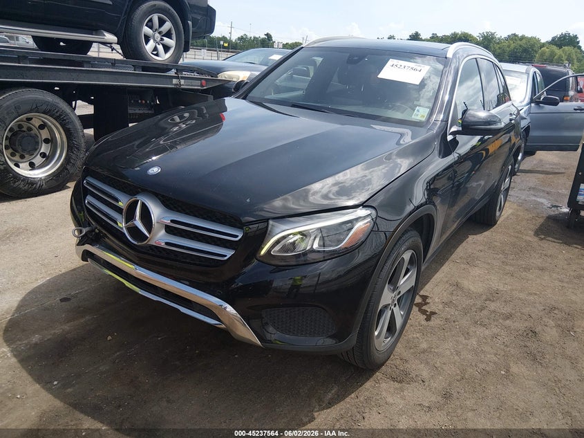 Vin: wdc0g4jb8hf257798, lot: 45735355, mercedes-benz glc 300 20172