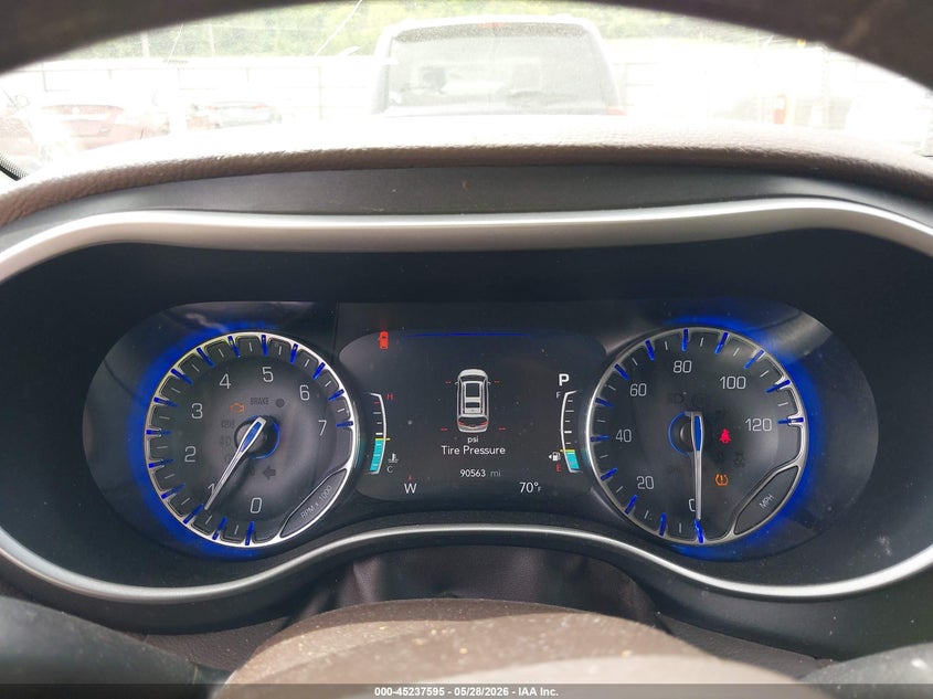 2021 CHRYSLER PACIFICA auction photo 7