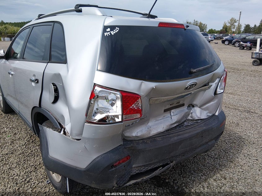 2012 KIA SORENTO auction photo 6