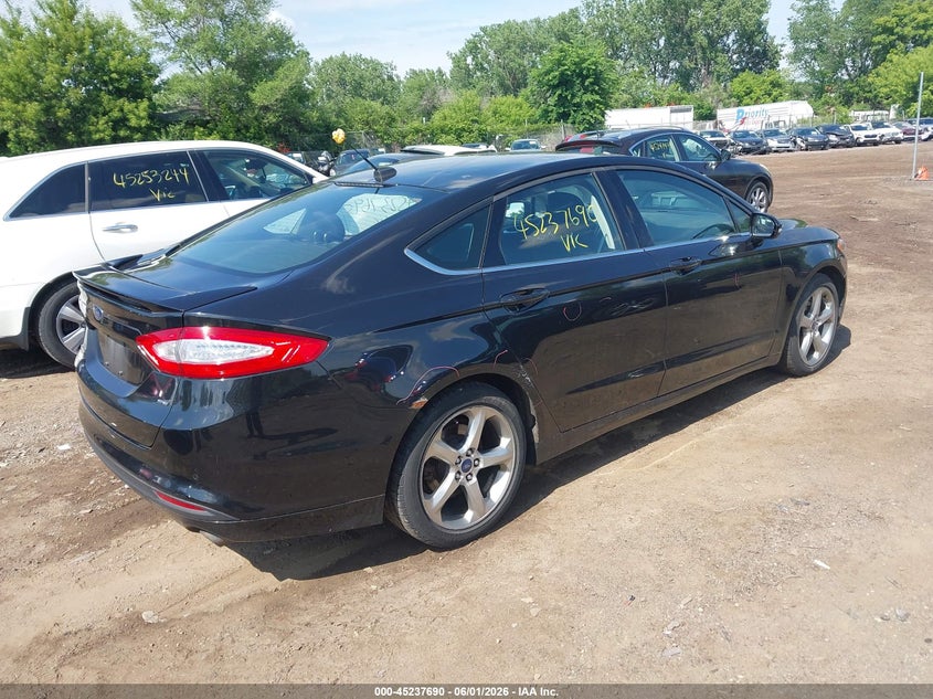 Vin: 1fa6p0h75e5356712, lot: 45735481, ford fusion se 20144
