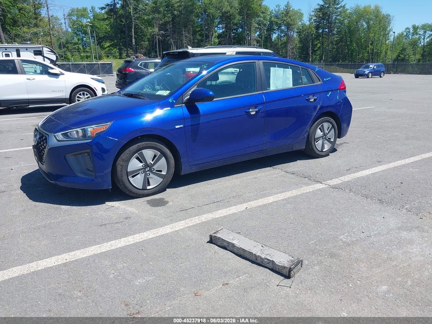 Vin: kmhc65lc4lu240157, lot: 45735709, hyundai ioniq hybrid blue 20202