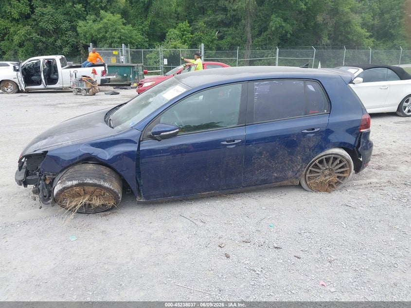 2010 Volkswagen Gti 4-Door VIN: WVWHD7AJ2AW243217 Lot: 45238037