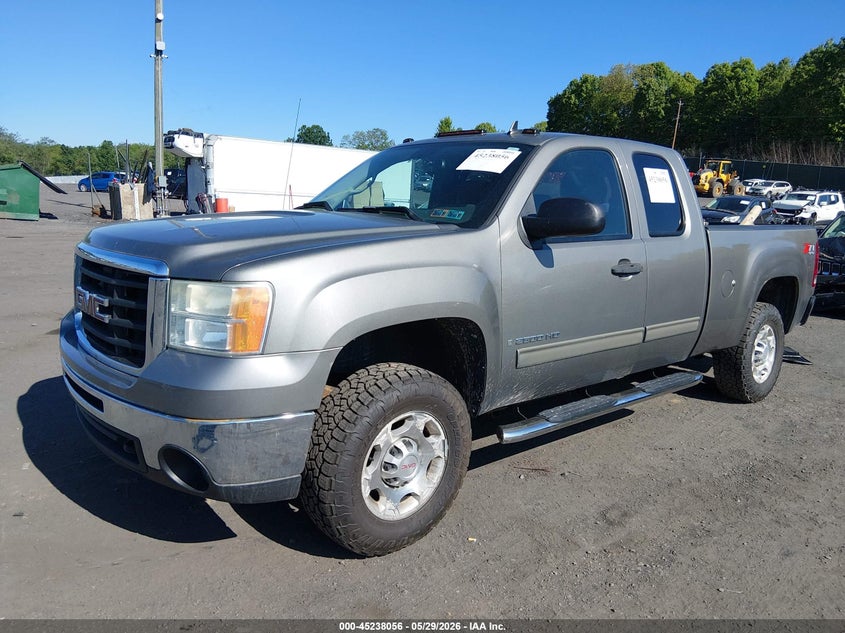 2009 GMC SIERRA TRUCK 6.0L V-8 VVT, 360HP