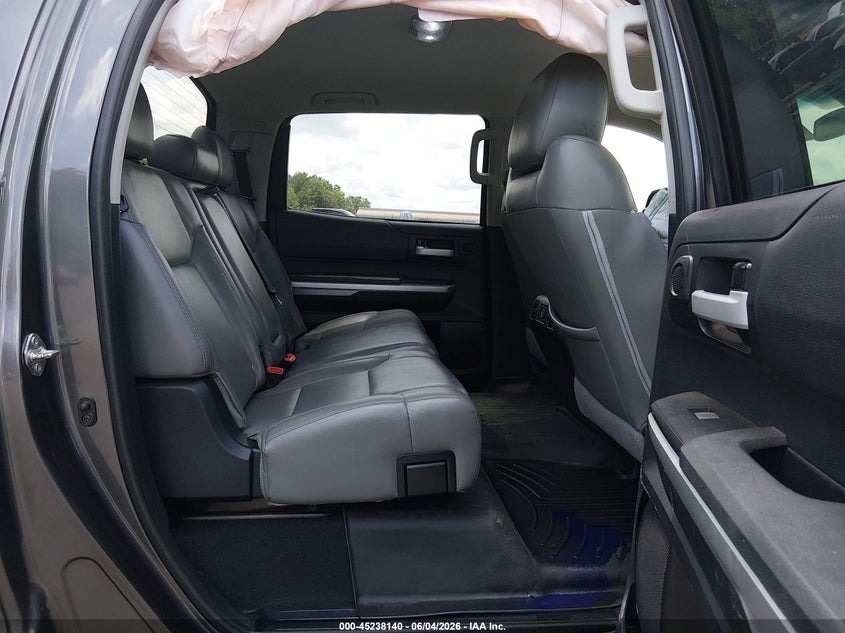 2014 Toyota Tundra Sr5 5.7L V8 VIN: 5TFDW5F11EX392546 Lot: 45238140