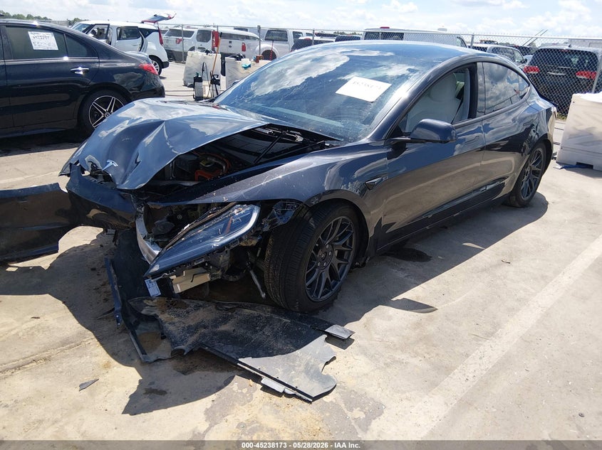 Vin: 5yj3e1eb9sf002879, lot: 45735965, tesla model 3 long range all-wheel drive 20252