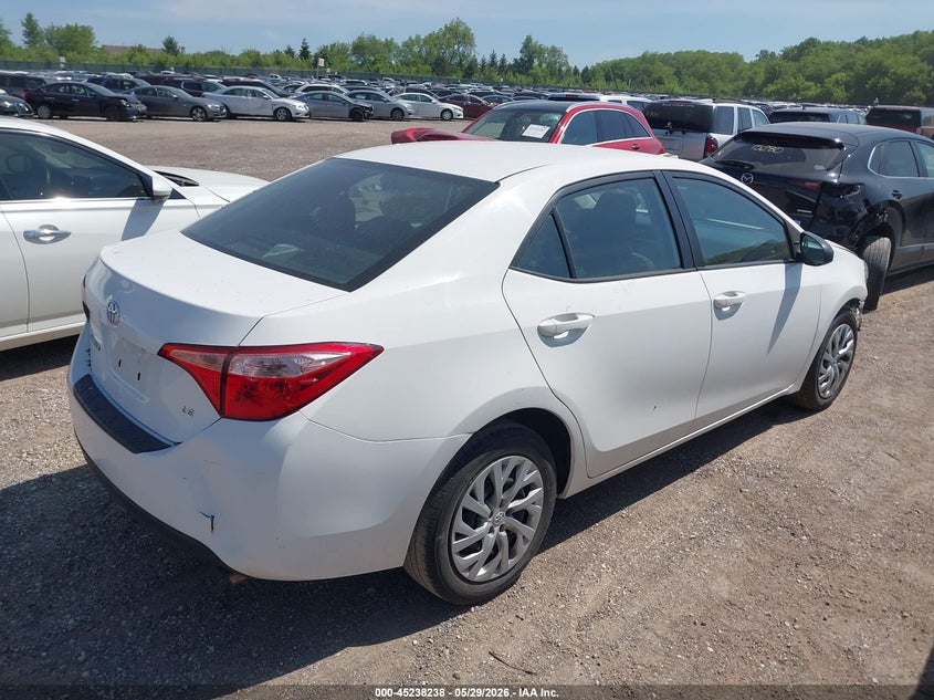 2018 TOYOTA COROLLA auction photo 4